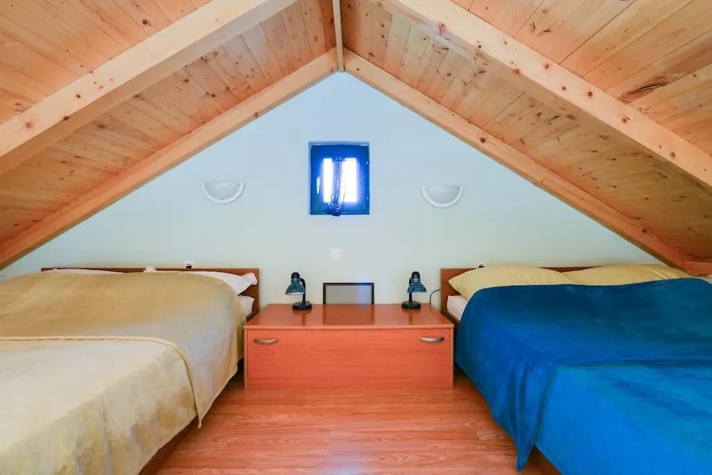 Holiday Home Tomislav 乌格连 克罗地亚